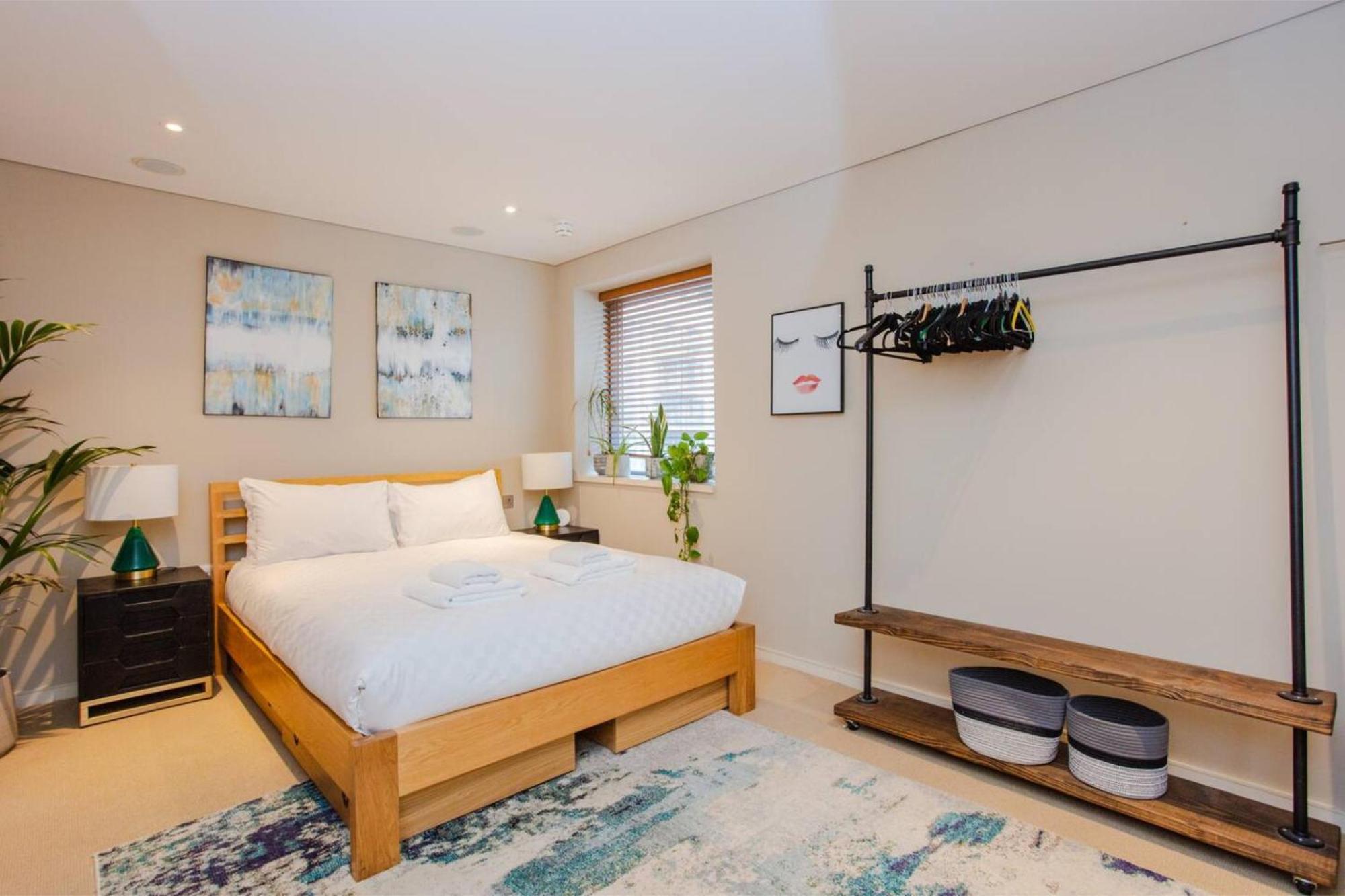 Modern 3 Bedroom Apartment in Paddington Londen Buitenkant foto